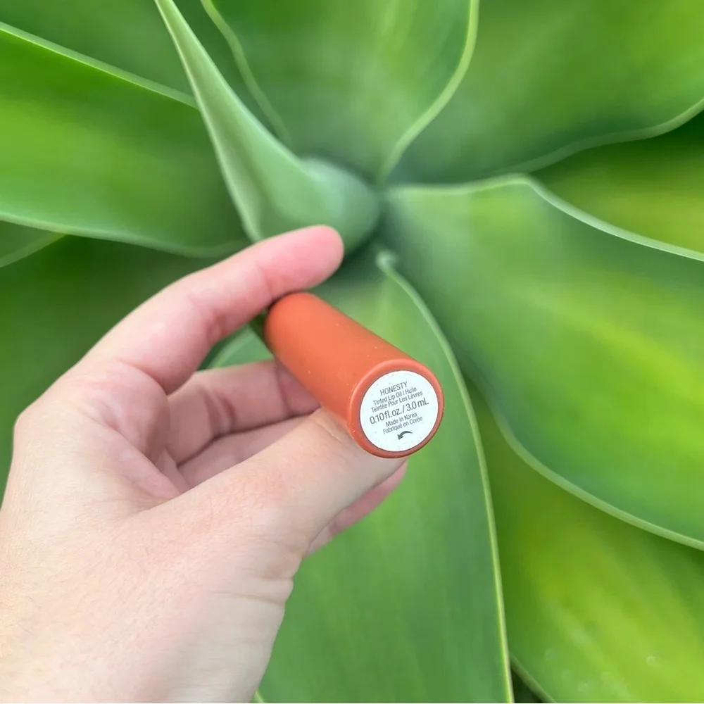 Rare Beauty Soft Pinch Tinted Lip Oil • Honesty